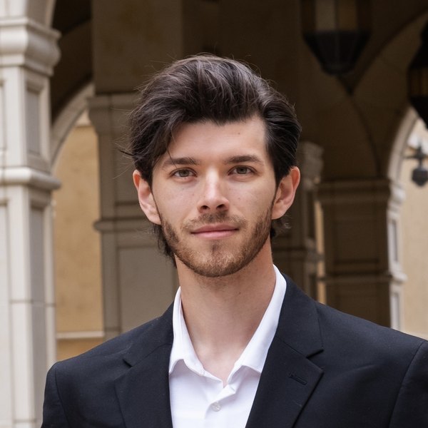 Mateo Simon